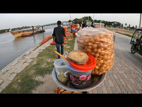 Khulna 7 No Ghat Tasty Masala Fuska | Bangladeshi Street Food |