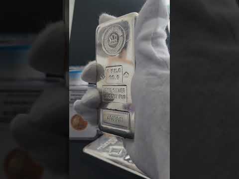 Royal Canadian Mint Kilo Or 10 Oz Bars?