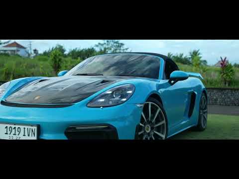 Racing Porsche Boxsters in Ubud, Bali 🇮🇩