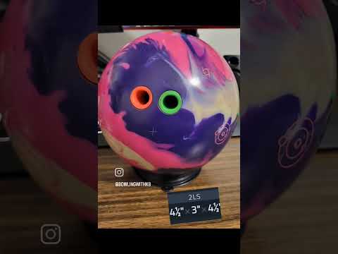 Day 113  Of One Strike A Day Ball Used:Ion Max 🍨💟Ball review coming! Tomorrow #2handedbowler #bowl