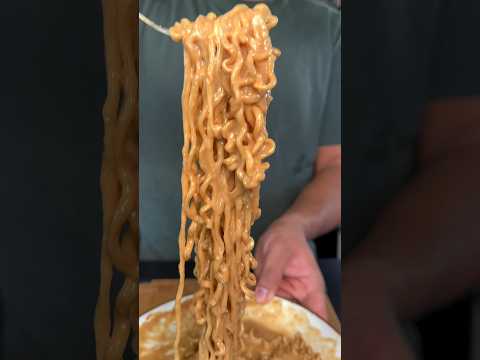 I made noods (peanut noodles) 🍜 #peanut #noodles #tasty #shortsfeed #blowthisupforme #easymeals