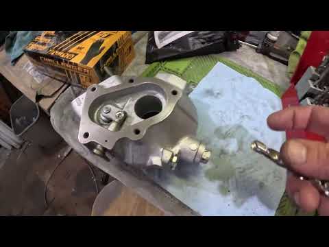 Honda Aquatrax Turbo Wastegate Fix On Projects F12X & R12X Video #3