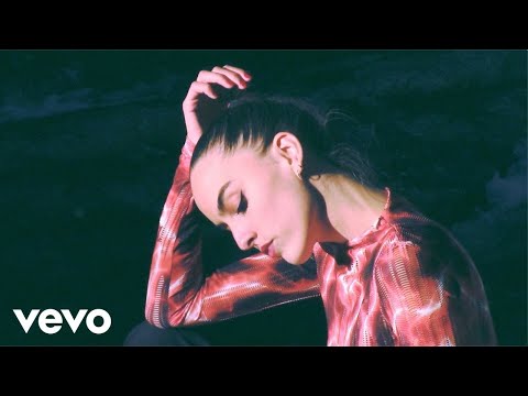 Vitesse X - Us Ephemeral (Official Music Video)