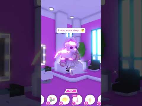 Do u like the honey badgers? 🍯 #adoptme #adoptmegame #adoptmeegg #adoptmetrading #adoptmepets