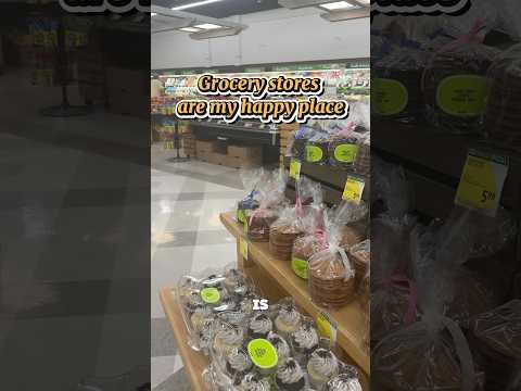 Foodland is my comfort place grocery store