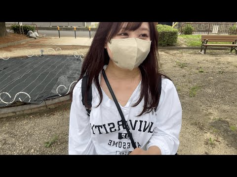 誰かにバレるまでノーブラ散歩してみます…