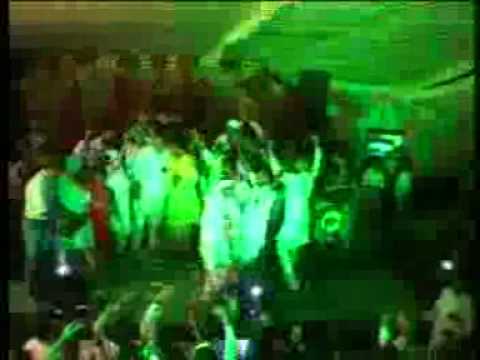 AMRINDER BOBBY AT PEER NIGHAIN MELA 2011.(2).3gp