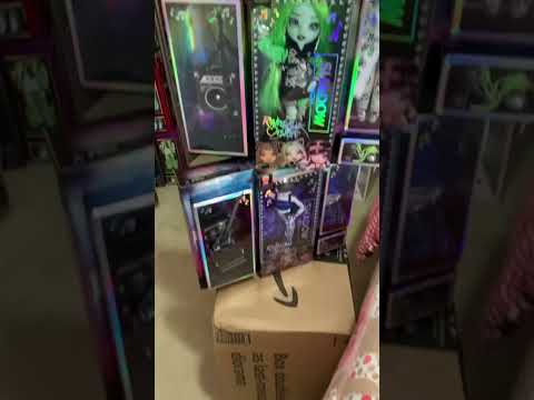 HOW TO COLLECT RAINBOW HIGH DOLLS #shorts #rainbowhigh #collector #mga #shadowhigh #rainbow #dolls
