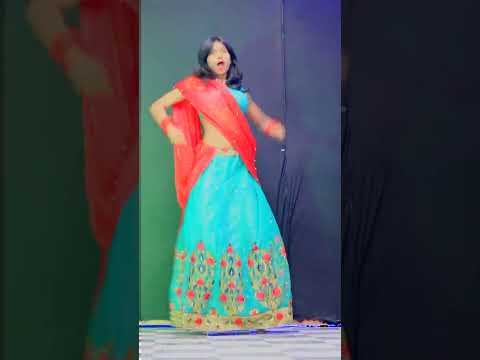 tere gore gore gaat p #haryanvidance #dance #youtubeshorts #shorts #sapnachaudharydance #ytshorts