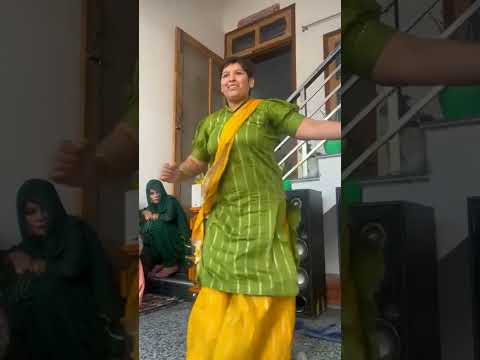 pihar mein gadhe kam karana Saas Meri karvave sa# Haryanvi geet# Haryanvi dance#viralsong#shortfeed