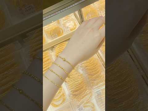 Wearing a Gold Necklace as a Hand Bracelet 😍 #Gold jewelry #Jewelry style #Gold necklace #shorts