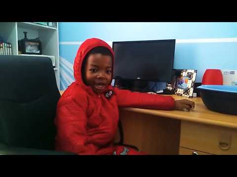 Mpho | 7 year old builds an Arduino Collision Detector Smart Car.