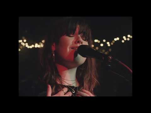 Lily Moore - '17' (Live at The Slaughtered Lamb)