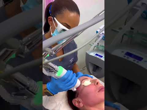 Tackling all signs of skin aging with BBL/Halo!