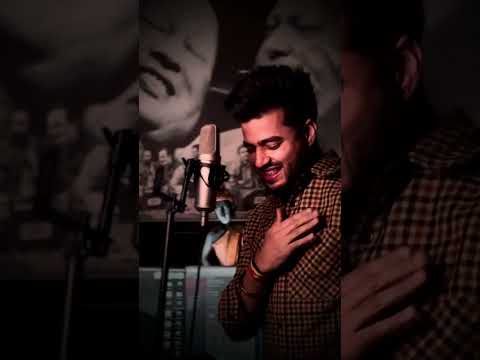 Log kaanton se bach ke chalte hain Mani Ladla