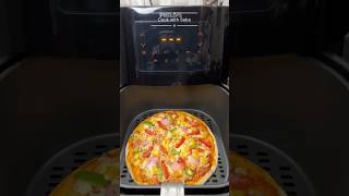 Air fryer pizza#viral #pizza #airfryerpizza #shots #phillipsairfryer #cookwithsaba #recipe