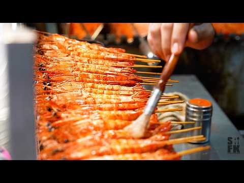 Singapore’s STREET FOOD / Ultimate hawker centre / Chinatown Complex and Lau Pa Sat