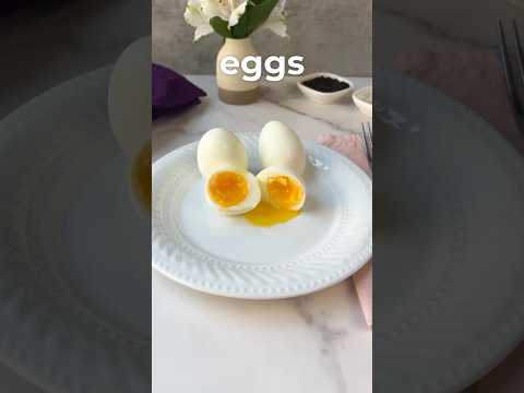 Soft boiled eggs that peel PERFECTLY every time #carnivorediet