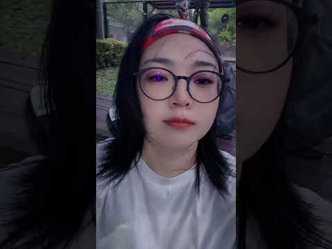 呼叫蔣萬安，快來修牆，牆太低，撿球撿到想打人～