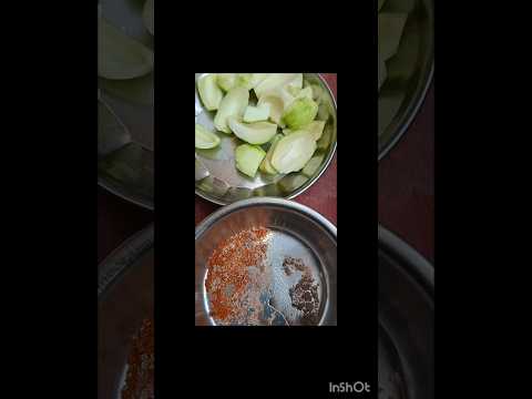 କଞ୍ଚା ଆମ୍ବ, ଲୁଣ ଲଙ୍କା ର ଯୋଉ ମଜା ଯିଏ ଖଇଛି ସେ ଜାଣିଛି🤪😜#shorts #mango #fun #memory #life #odia #odisha