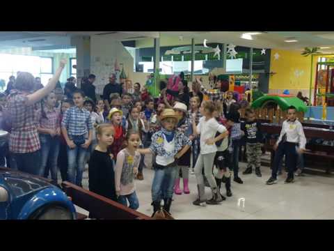 Kaubojska žurka  - cowboy song, i am wearing