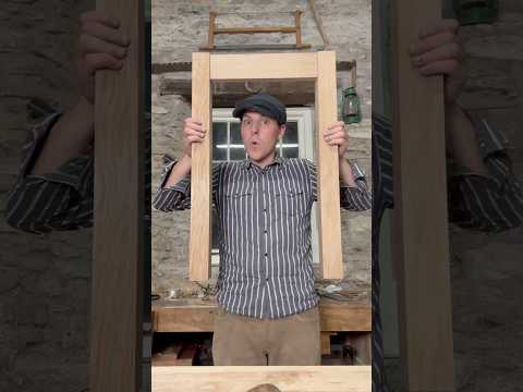 Cutting a Mortise and Tenon #ireland #woodwork #joinery #handtools #oak #table #mortiseandtenon