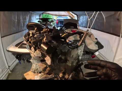 Honda Aquatrax Engine Rebuild Part 1 - Project R-12X