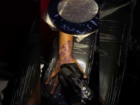 Incredible Snake Tattoo with ‘Trust No One’ Inscription | Intense Body Art | Behind the Scenes
