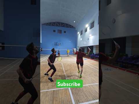 Crazy Badminton Rally! Who Wins This Point?#badmintongame #sports #viralshort #viral #game