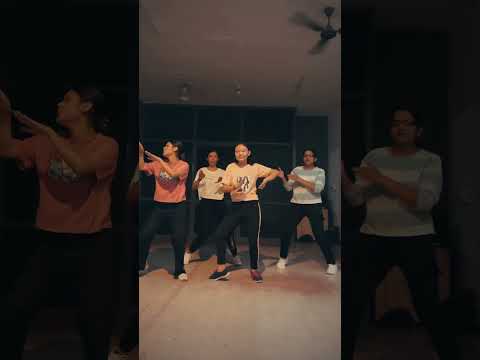 Dil Nu❤️✨✨✨AP DHILLON | SHINDA#youtubeshorts #youtube #dance Huiral @hiohoodancervikashraj