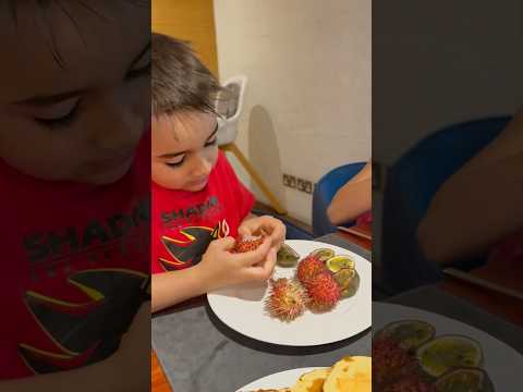 Stop, Simon! Peel It First! 🍈😂 | Emma & Simon