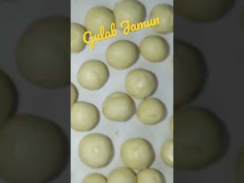 Enaku pudicha Chef,  damu.. Nanga panirukoem Gulab Jamun😋  #diwalisweets #happydiwali