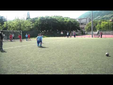 NEUGRIES vs NAPOLI CLUB 2011-04-30.MP4