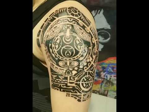 best tattoo,tribal shoulder tattoo