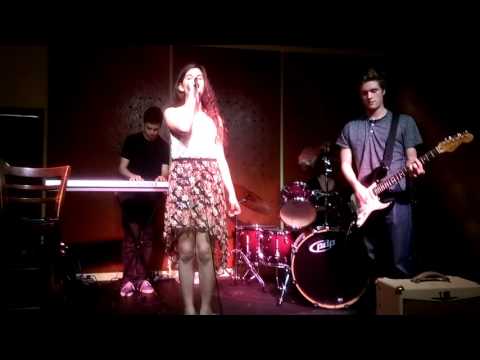 Birdhouse - Summer Afternoon