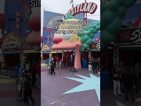 Get yourself a Simpsons Donut!! 😛 at Universal Studios!! 🔥