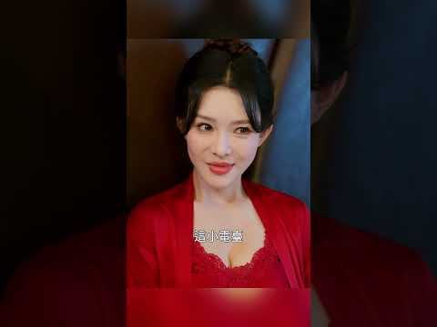 深夜電颱主播接到了一通小三打來的電話...#drama #movie #熱門短劇 #逆袭