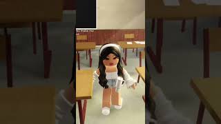 Teacher thinks she’s slick 🤣 #roblox #funny #lukedavidsonshort