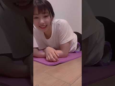 胸チラ配信者（ライバー ）