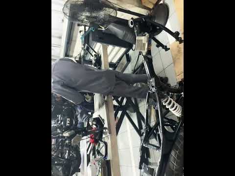 TVS RONIN 225 cc ke cheh is replace #reels #fitnessmodel #fitness #trending #walk #walking #haroonk