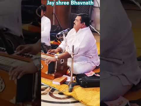આશા ભર્યા અમે આવિયા.aasha bharya ame aaviya.#lokgeet #gujratifolk #kirtidangadhvi #santvani #garba