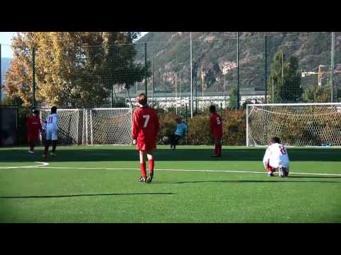 2011-10-22 Atletico Bz VS Neugries.MP4