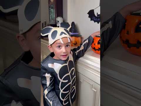 🕷️ Halloween Fun with Simeon! 🎃😂 Spooky & Silly Moments!
