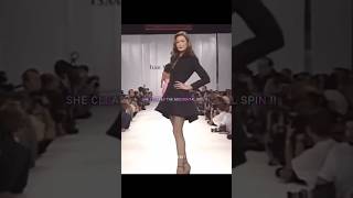 Most perfect spin in history 🔥  #shorts #runway #model #trending #edit #fashion #versace