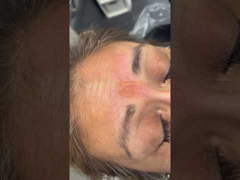 Eyebrows 🧵 waxing mature skin #eyebrow #shorts