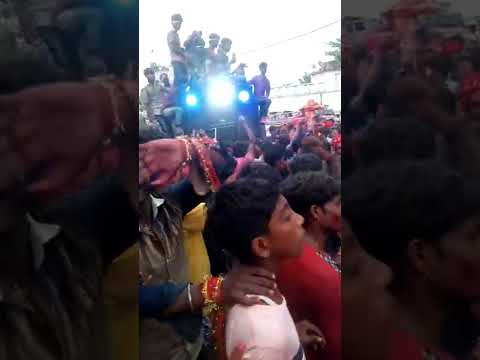 Murti Bazar Mein 400 se 500 juloos nikala gaya hai