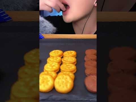 ASMR "Bourbon Petit" Chocolate Chip, Cocoa, Cheese, Langue de Chat | Mukbang, Eating Sounds,