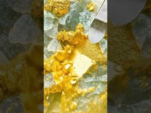 Gold Mixed in Soil — Real Raw Gold Found on Camera! 👍 #gold #luxury #jewelry