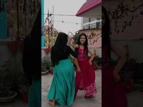 Sharara Sharara | Priya & Shreya | Dance choreography | #dance #sharara #shararasharara #shortsfeed