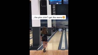 🎳 Perfect shot… but the 7–9 split stayed! #germanbowlinggirl #nataliegroll #bowlinggrollis
